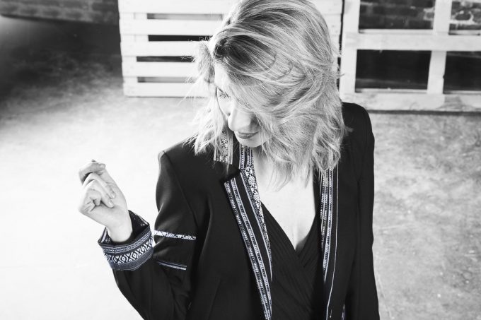 Blazer Azteca ByN